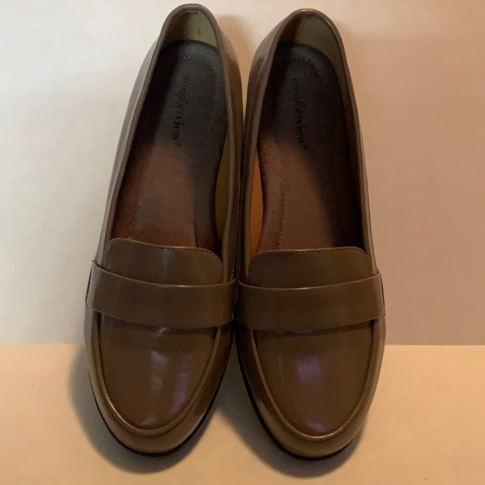 Grey patent leather loafers memory foam inner sole.